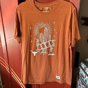 Wrangler Tee burnt orange 🤘🏼🧡 XL with cactus and TEXAS and a Longhorn !!